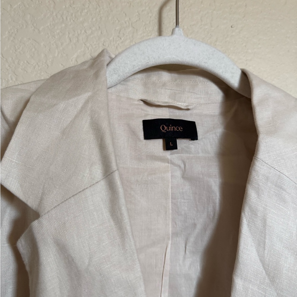 Quince European Linen Blazer Size Large in Tan - Picture 6 of 9